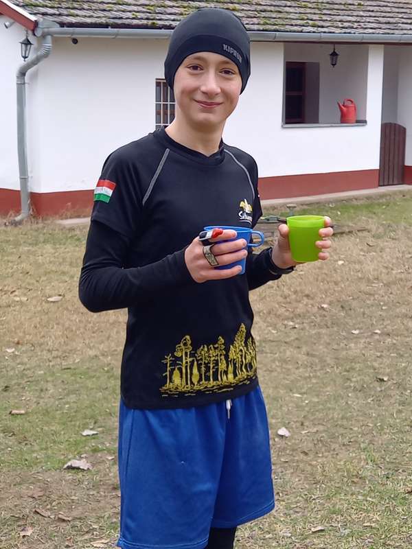 24 sajatpohar.jpg, 61,4 KB
